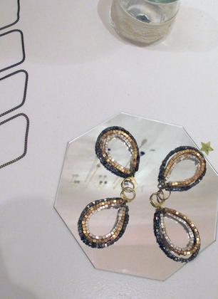 www.etsy.com/shop/SOPHIEetRENEE
www.facebook.com/sophieetrenee
http://sophie-renee.fr/fr/
www.pinterest.com/sophieetrenee
instagram.com/sophie_reneee
twitter.com/sophieReneee
