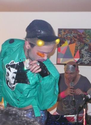 https://soundcloud.com/eustachemcqueer

http://www.eustachemcqueer.com/